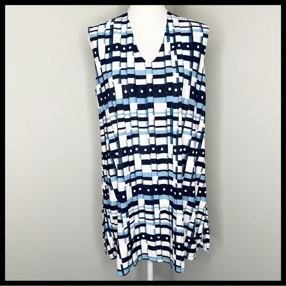 Carre Noir Women's Sleeveless Tunic Top Shirt Blouse Size Large